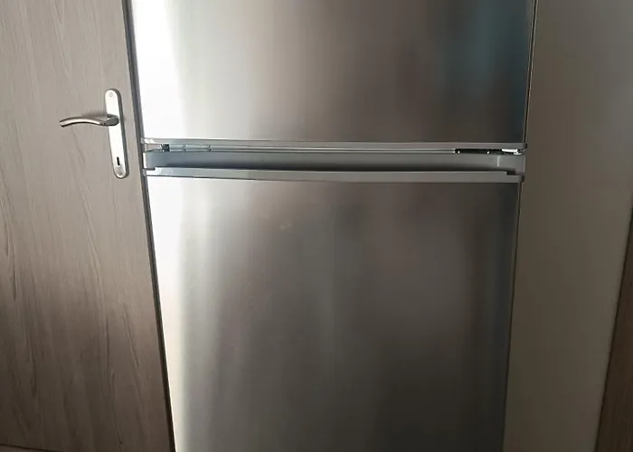 Britshouse * Naousa (Imathia)